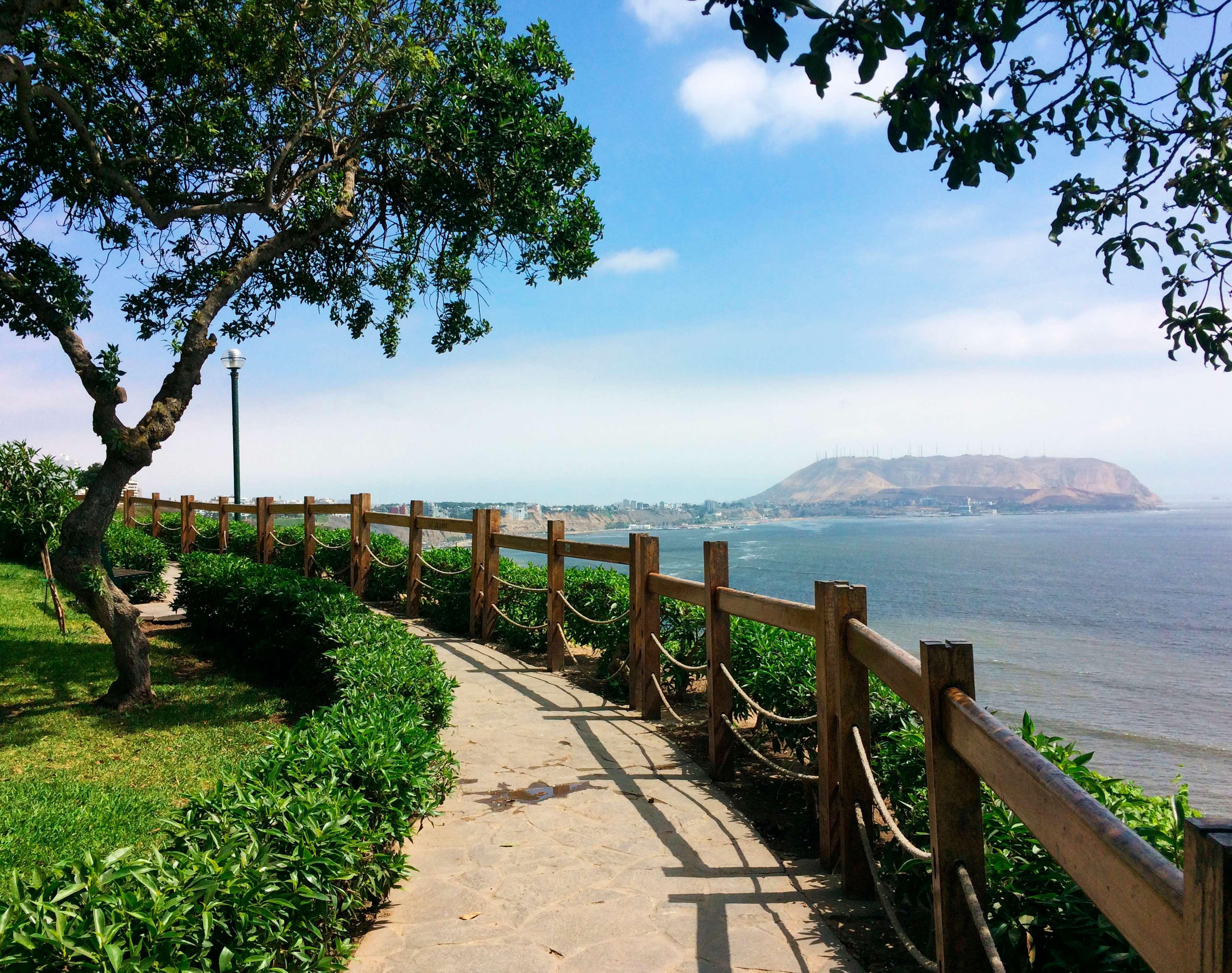 Doubletree By Hilton Lima Miraflores El Pardo Luaran gambar